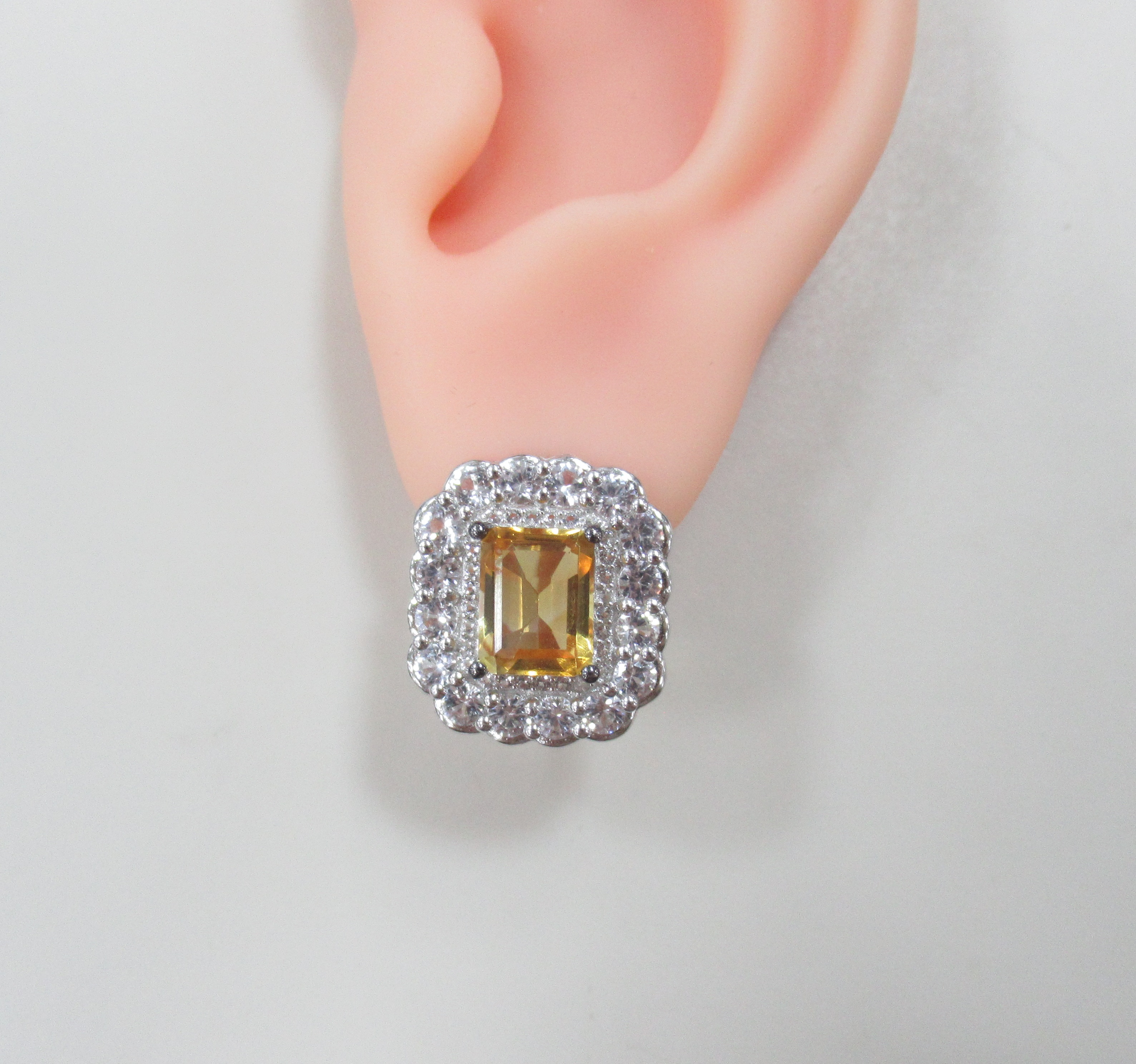 Серебряные серьги с цитринами